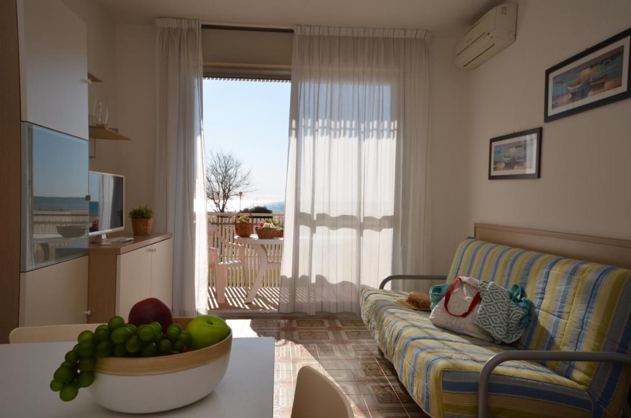 Appartamenti Anna Bibione Extérieur photo